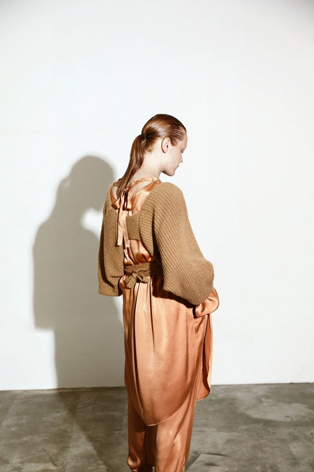 <h6>KNIT 095_CAMEL<br />
TUNIC 004 & PANTS 088_MAGNOLIA-RED CLAY</h6>
